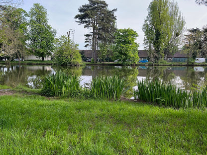 Pêche au lac de Gravelle | Offre Week-End Tout Compris | Bois de Vincennes